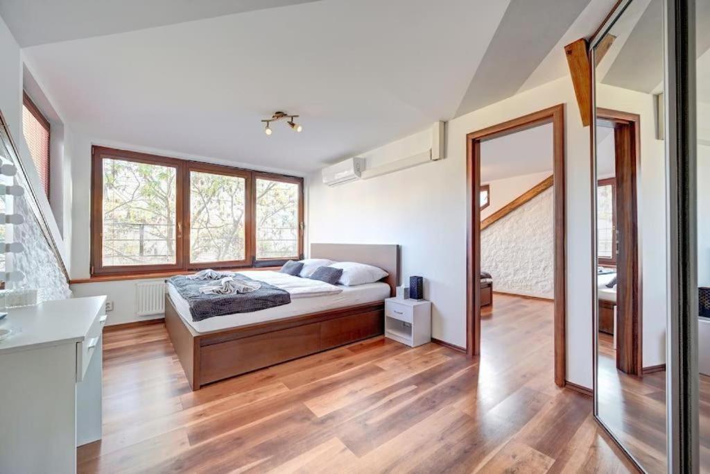 Ferienwohnung Da Ve - Da Toi Prag Exterior foto